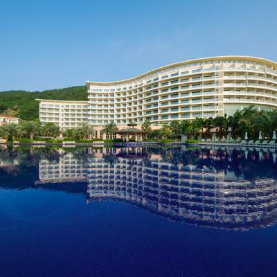 Charmaine Des Resort Hotel