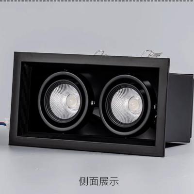Iron-bottomed fighting light